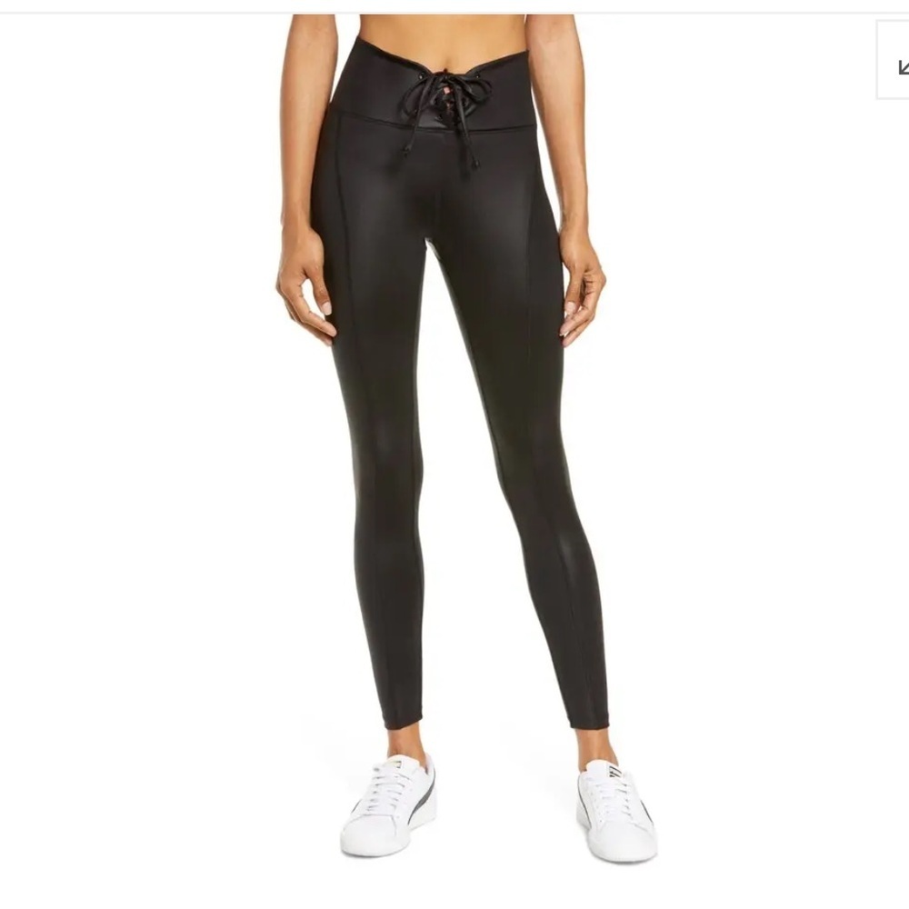 Year of Ours High-Shine Football Black Leggings 🏈